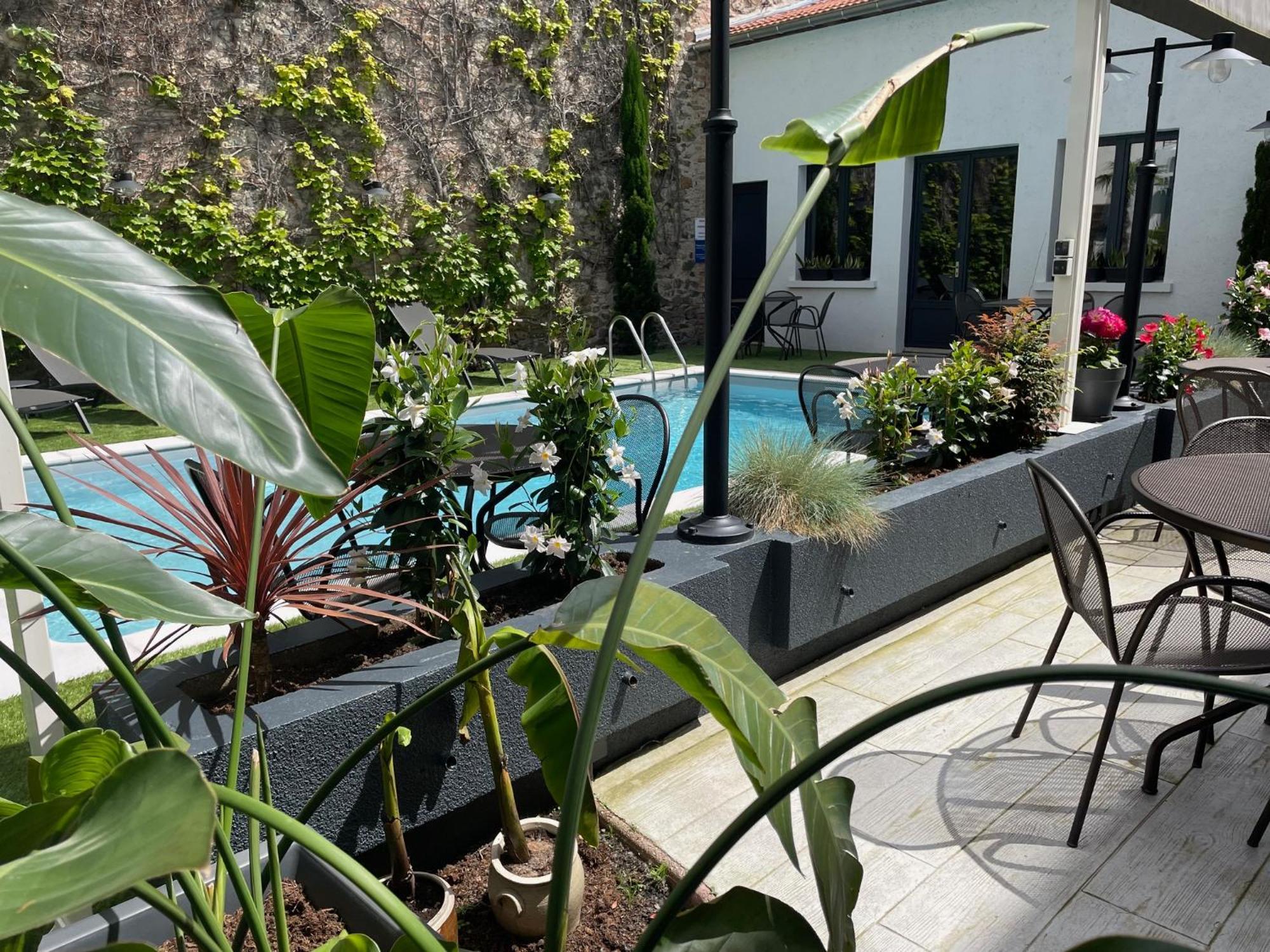 Demeures & Chateaux Le Pavillon D'Enghien, Vichy Centre 외부 사진